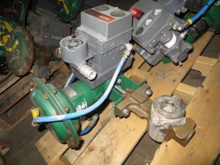 Fisher 1 1/2″ V200 V-Ball Control Valve