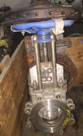 TL  6″-150 knife gate valve V-Port style, hand wheel operated, **Repairable Valve**