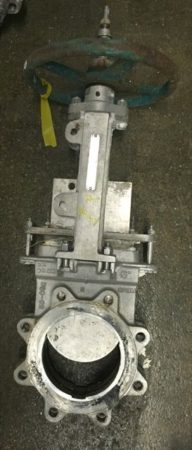 Rovalve  6″-150 knife gate valve, hand wheel operated