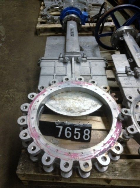 FNW 20" Knife Gate Valve Gear Operated