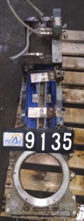 Orbinox 8″-150 CR Round and Square Port Knife Gate valve with actuator