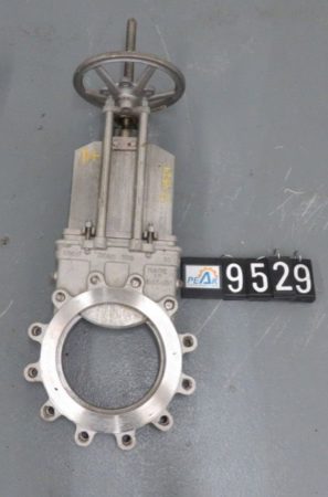 Naquip 10″-150 knife gate valve, hand wheel operated