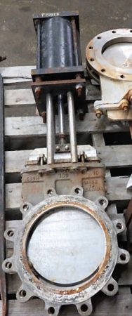 NPV 10″-150 knife gate valve with actuator