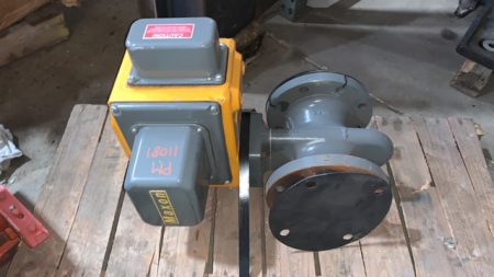 Maxon 4″ Shut Off Valve , New Storeroom Spare