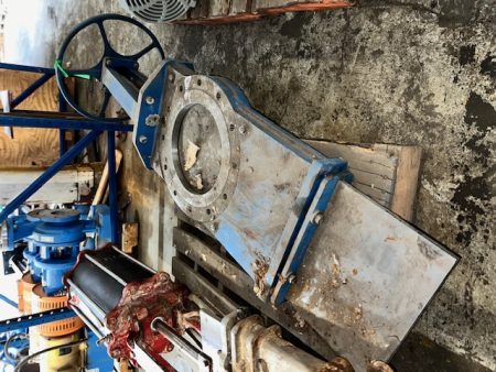 Dezurik 12″ Through Port Knife Gate Valve Figure 802