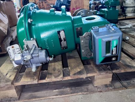 Fisher 2052/2 Pneumatic Actuator with DVC2000 HC Positioner