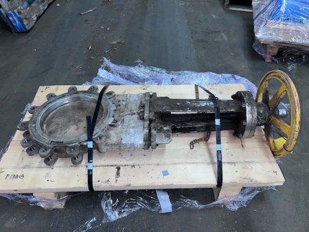 12″ FNW Knife Gate Valve, Hand Wheel Operated